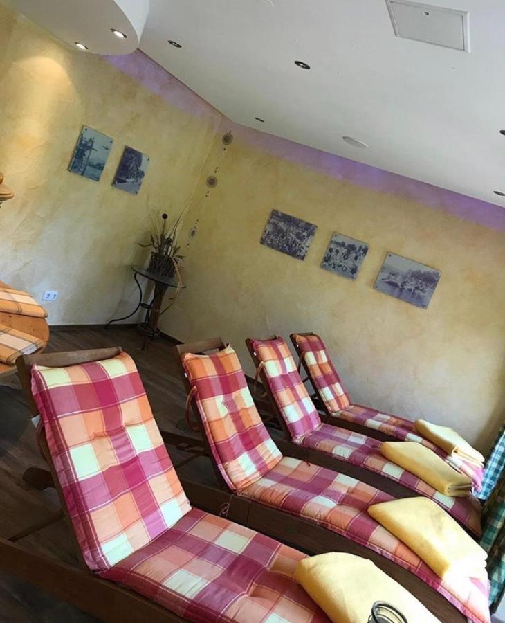 Landhotel Kuehler Grund Grasellenbach Экстерьер фото